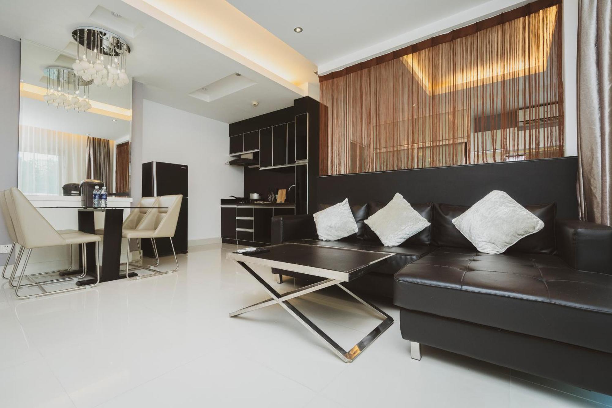 Naki Suites @ Silvertown Phnom Penh Ngoại thất bức ảnh