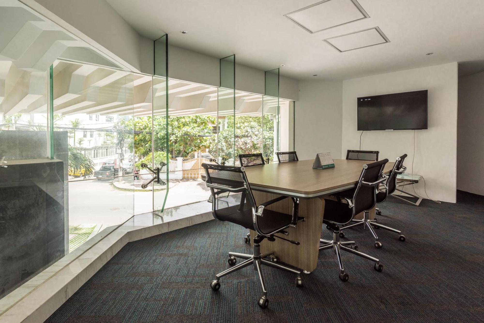 Naki Suites @ Silvertown Phnom Penh Ngoại thất bức ảnh